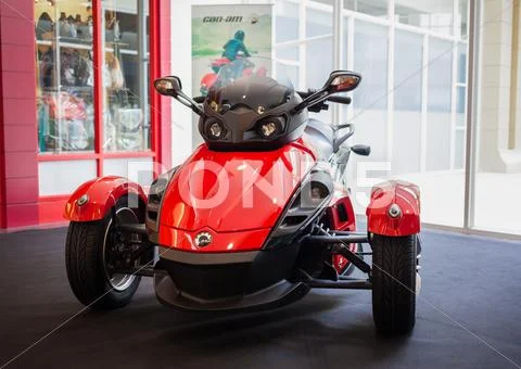 Bangkok - september 22: the can-am spyder rs roadster on display at the prome Stock Photos
