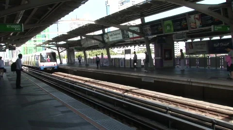 Bangkok skyrail  Stock Footage 575066