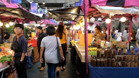 BANGKOK, THAILAND, - DECEMBER, 26, 2019: Bangkok Street Food Market. Stock Footage