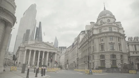 Bank during Coronavirus Lockdown - London (4K SLOG2) Stock Footage