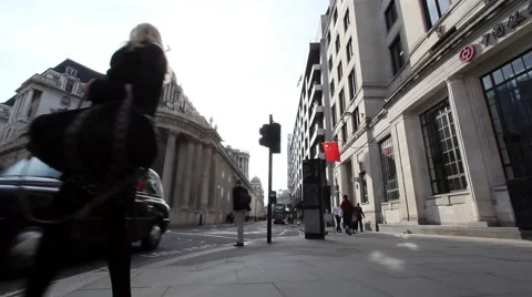 Bank of England and Bank of China, wide angle, static on tripod Vídeos de archivo 59140004