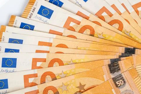Banknote security features. Euro banknote texture and shimmer. Closeup of e.. Stockfoto's