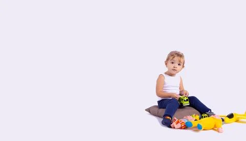 Banner, long format on grey background with plenty space for ads. Sweet child Foto stock