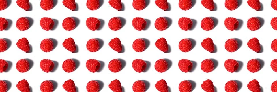Banner made from pattern of fresh raspberry isolated on white. Foto stock