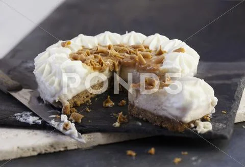 Banoffee pie, sliced Stock Photos