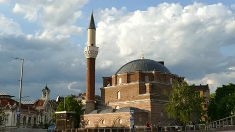 Banya Bashi Mosque in Sofia, Bulgaria. Stock Footage 152630292