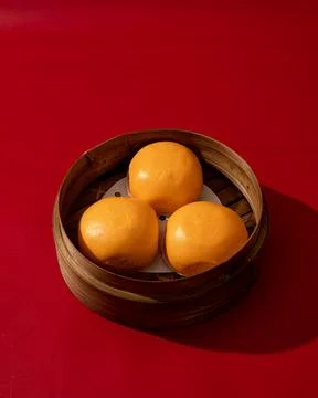 Bapao salted egg processed by bamboo steamer 스톡 사진