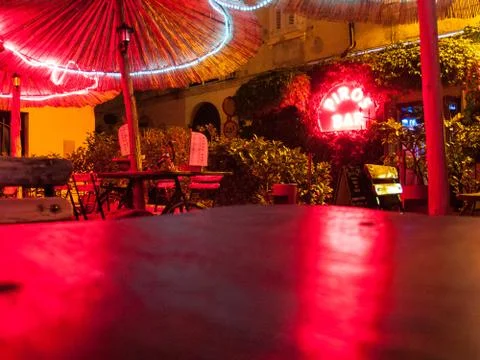 Bar at night,piran Foto stock