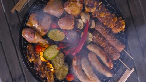 Barbecue in close-up, slow motion Video stock 128179448