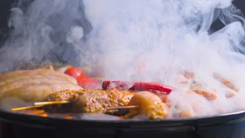Barbecue in close-up, slow motion Video stock 128180014