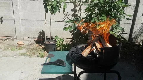 Barbecue grill fire Stock Footage 136541187