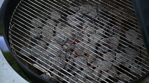 Barbecue grill with flames Video stock 132617894