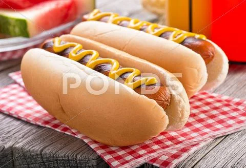 Barbecue Hot Dogs Stock Photos