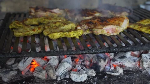 Barbecue meat,lunch,dinner,fire.mp4 Video stock 62753760