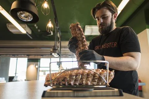 Barbecue online video tutorial during the Coronavirus outbreak, Vienna, Austria  스톡 사진