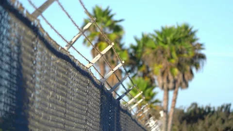 Barbed wire in 4k slow motion 60fps Vidéo 145950513