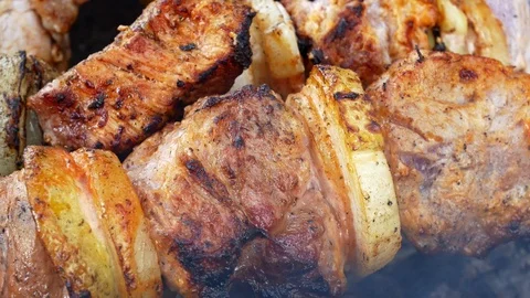 Barbeque meat cooking 4k Stock-Footage 106890728