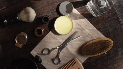 Barber shop grooming accessories Vídeo Stock 123729777