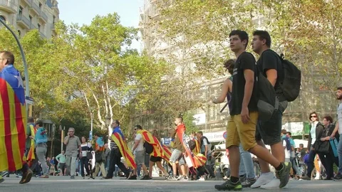 Barcelona; October 3th 2017: Demonstration to protest against Spanish police Stock Footage