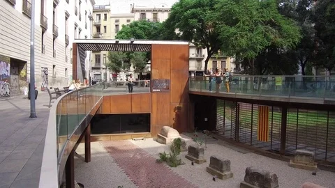 Barcelona. square named after the road to Madrid Stock Footage 81521254
