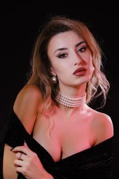 Bare shoulders blond Stockfoto's