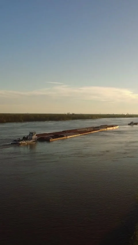 Barge logistics for industry infrastructure coal Stock Footage 292920254