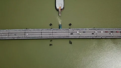 Barge Passing Under Bridge Video stock 101769793