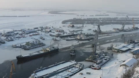 The barge sails through the port. Video stock 148161540