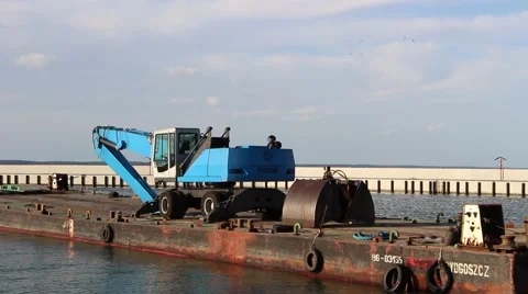 Barge transporting digger Stock Footage 42969103
