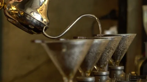 Barista brewing coffee, method pour over, drip coffee. Stock Footage 107176426