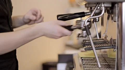 Barista makes two espresso in coffee bar Vídeos de archivo 49633441