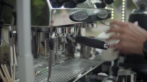 Barista making coffee using professional espresso machine. Work in details. 動画素材 116333713