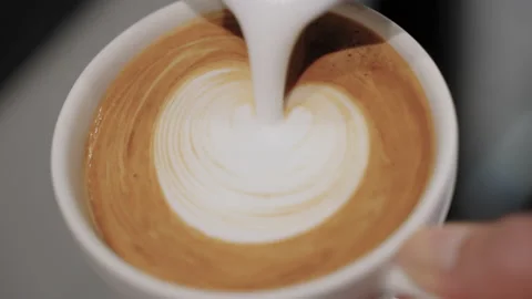 Baristo prepares coffee Stock-Footage 158817580
