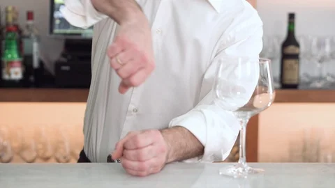 Barman apprentice training serving cocktail with virtual reality teacher Video stock 116983140