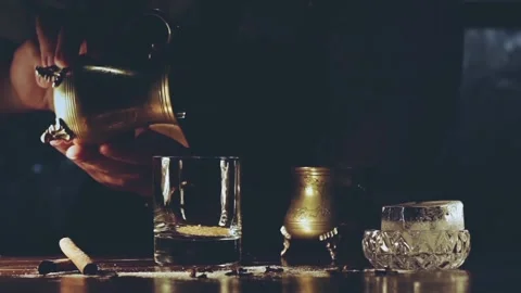 Barman making a cocktail Stock-Footage 86131427