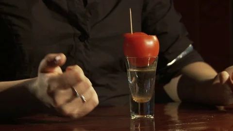 The barman moves a cocktail on the bar. Stock Footage 80309653