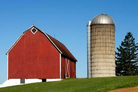 Barn and silo 库存照片
