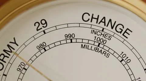 Barometer moves to change 스톡 동영상 11257688