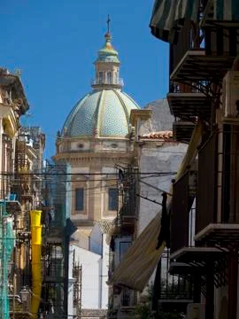 Baroque dome in palermo Stock-Fotos
