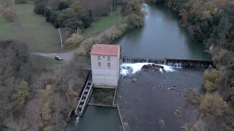 Barrage Capendu Video stock 327732329