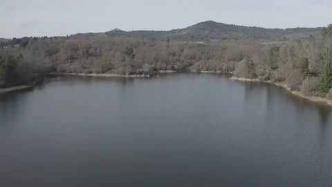 Barragem de Capinha, perto da Serra da Estrela Stock Footage 122079815