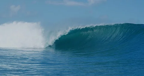 Barreling wave perfection Stock Footage 114713785