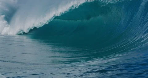 Barreling wave perfection Stock Footage 114804685
