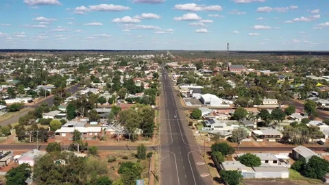 Barrier highway in the middle of Cobar m... | Stock Video | Pond5