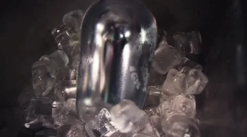 Bartender Grabs Ice for a Cocktail 動画素材 47749999