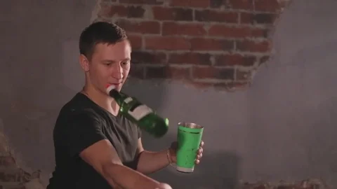 Bartender juggling bottles and shaking cocktail at a mobile bar Stock Footage 81358787