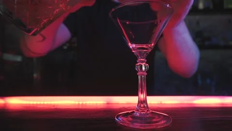 Bartender make a cocktail at bar Stock Footage 120487982