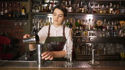 The Bartender Makes a Cocktail Stock Footage 91665111