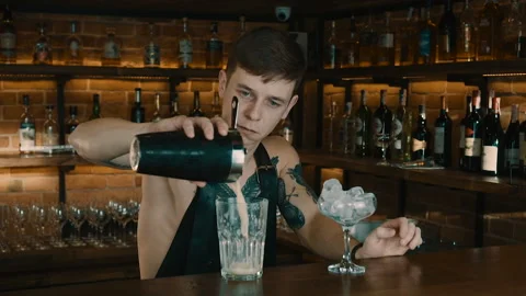 The Bartender Makes a Cocktail Video stock 102493095