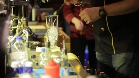 Bartender makes cocktail Stock Footage 103307846